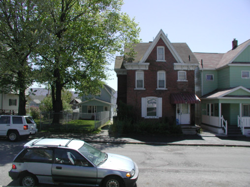 Property main image